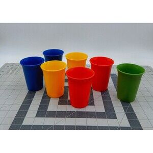 Tupperware Classic Kids Bell Tumblers 6oz Cups #109 Primary Colors Set/7 No Lids